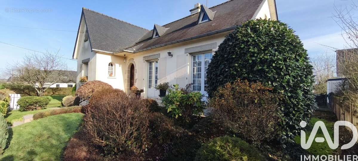 Photo 2 - Maison à VAL-D'IZE