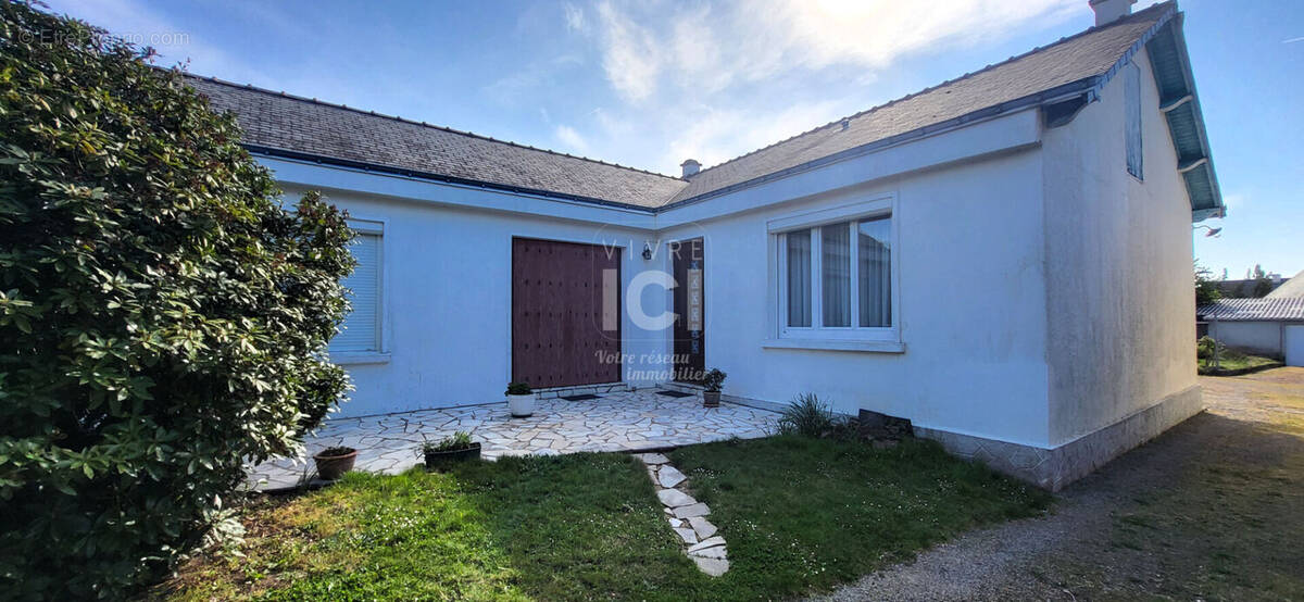 Maison à SAINTE-LUCE-SUR-LOIRE