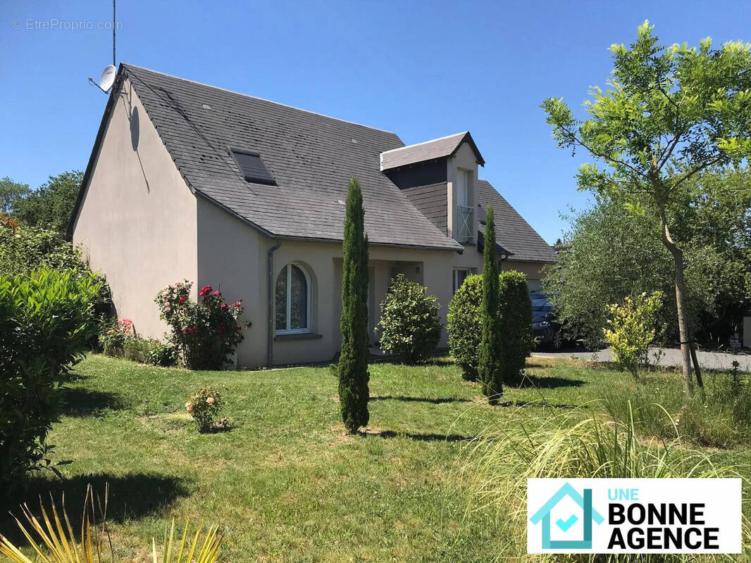 Maison à MONTLOUIS-SUR-LOIRE