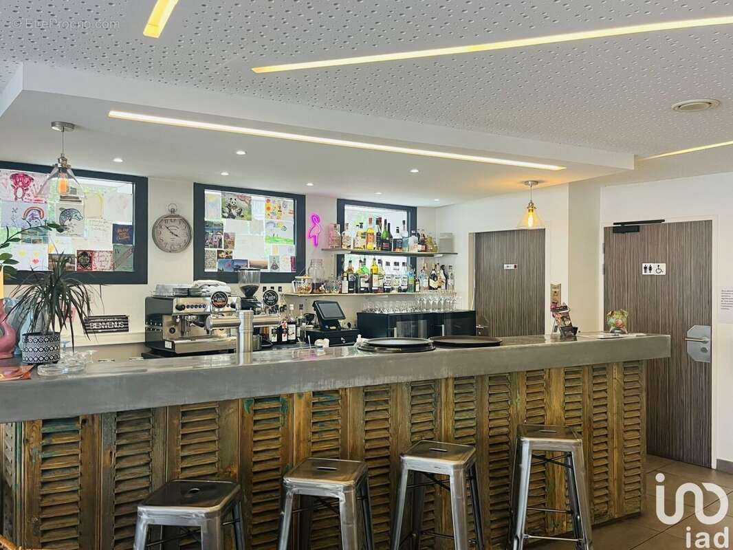 Photo 2 - Commerce à THEZAN-LES-BEZIERS