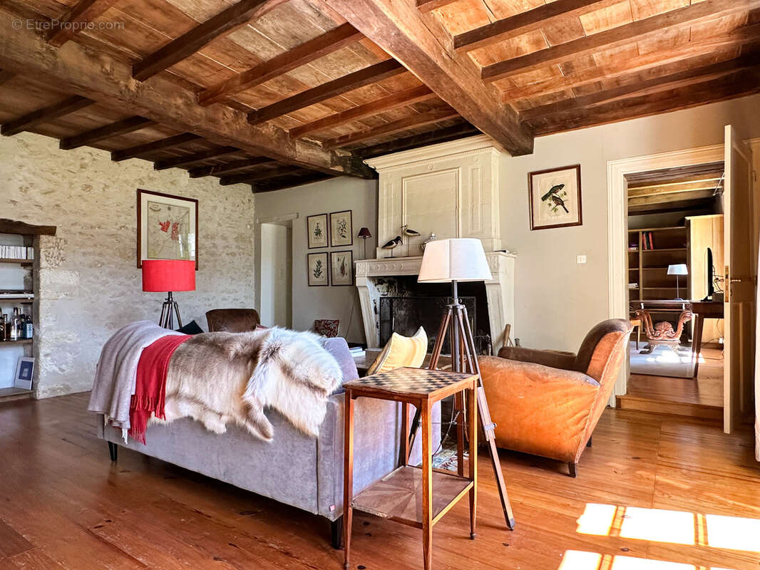 Maison à SAINT-GERMAIN-DU-SEUDRE