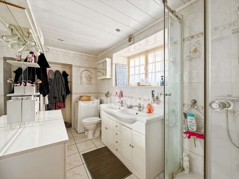 Maison à CHATILLON-EN-BAZOIS