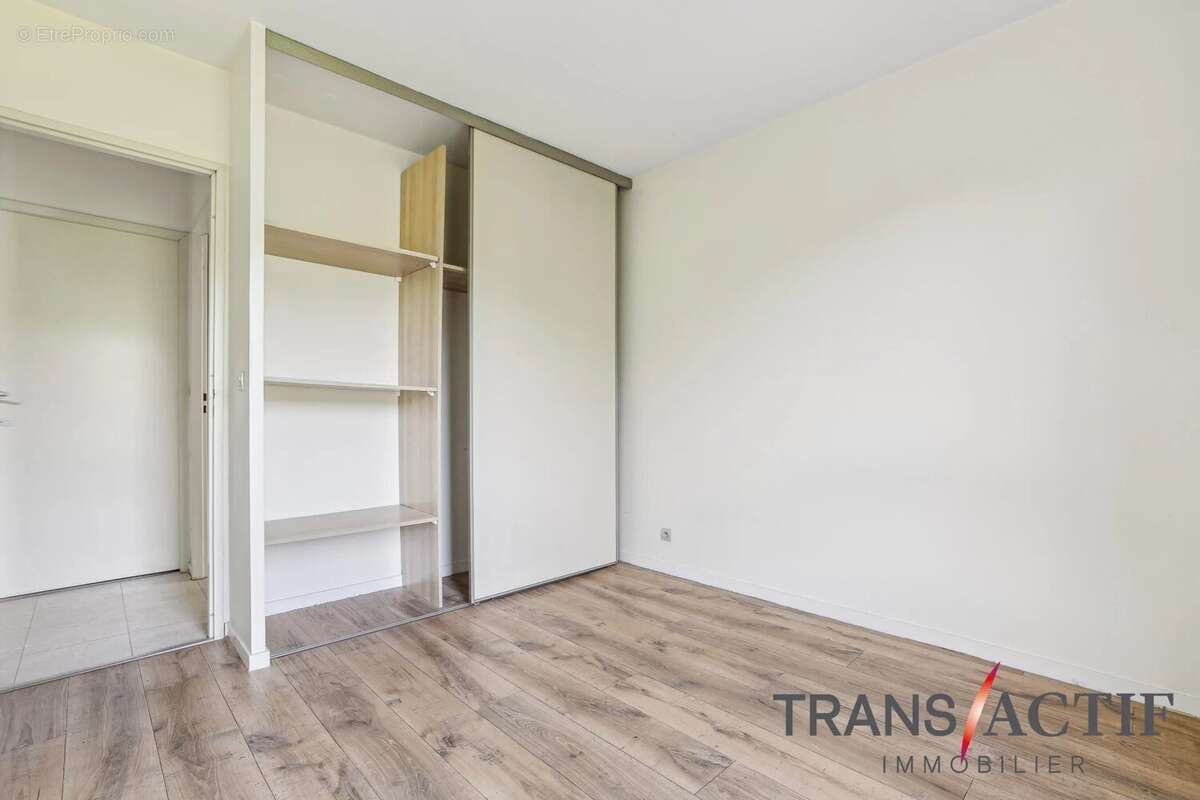 Appartement à ATHIS-MONS