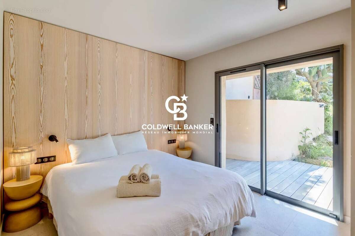 Maison à RAYOL-CANADEL-SUR-MER