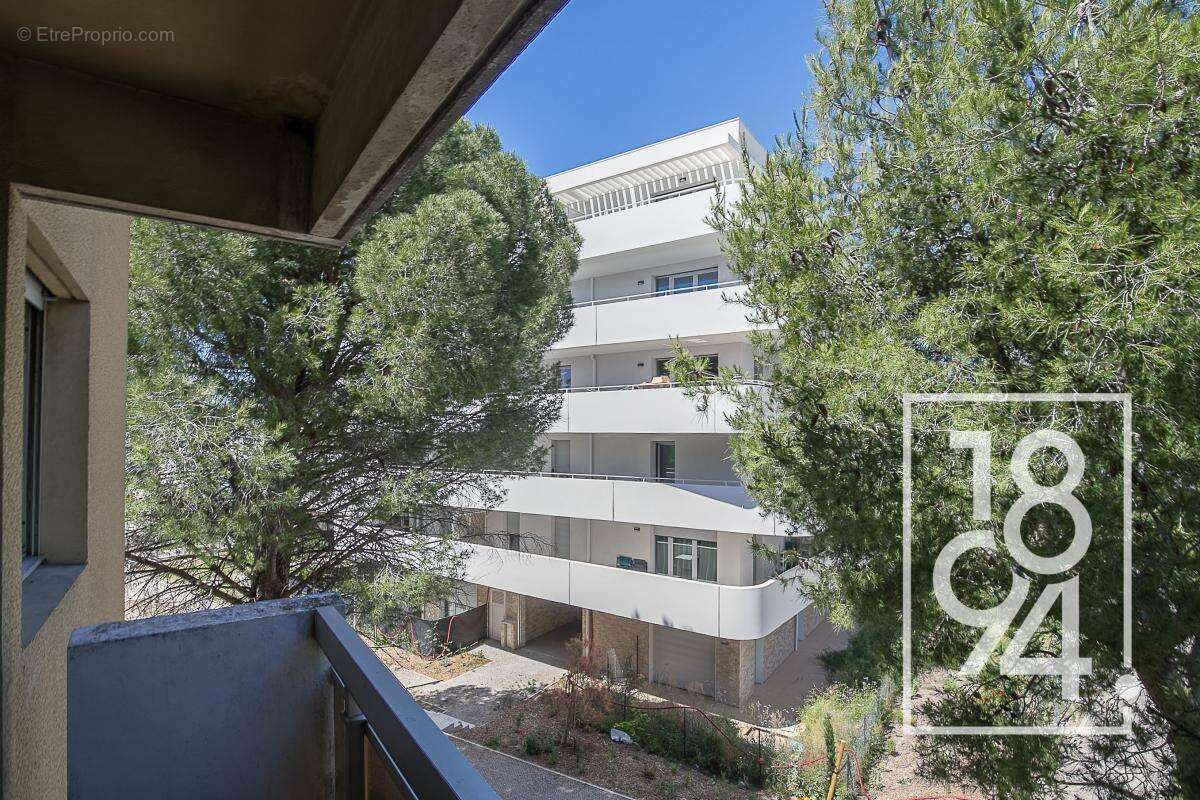 Appartement à MARSEILLE-9E