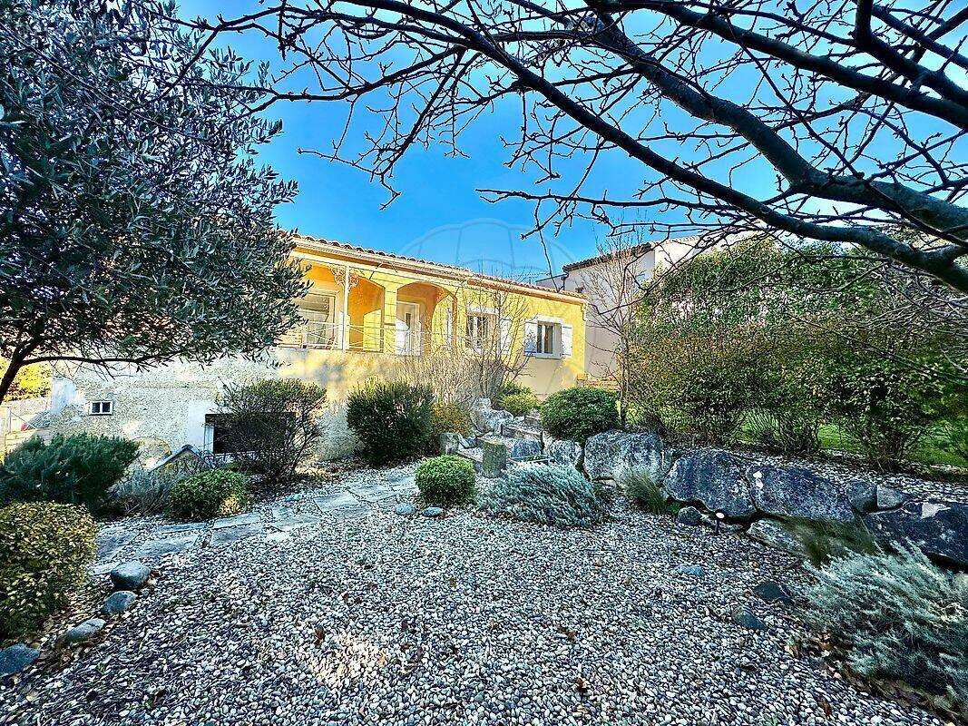 Maison à SAINTE-ANASTASIE