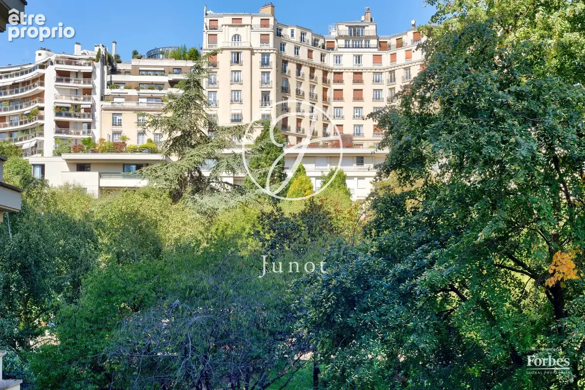 Paris 16e - PARC DE PASSY - Appartement - 3/4 pièces - 93,24m² Carrez - 2 chambres - Balcon - photo 12