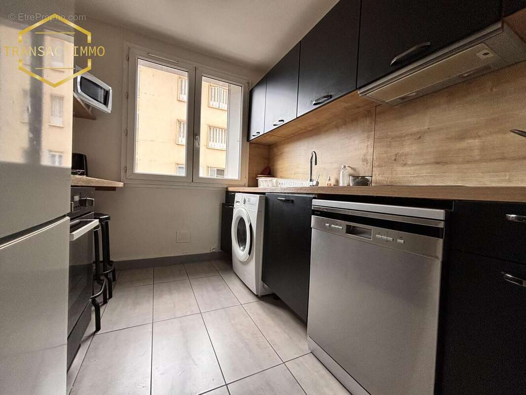Appartement 69 m² à Grenoble  - photo 4
