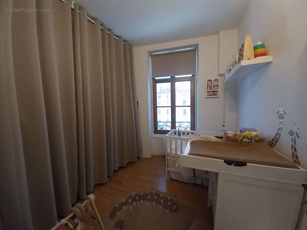 CENTRE VILLE  VIENNE 38200 Appartement de 70m² - photo 11
