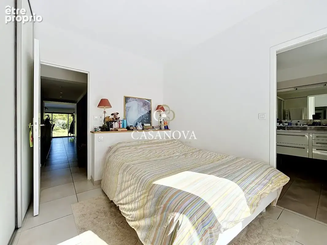 Villa à vendre à Laurens avec grand jardin paysager - photo 10