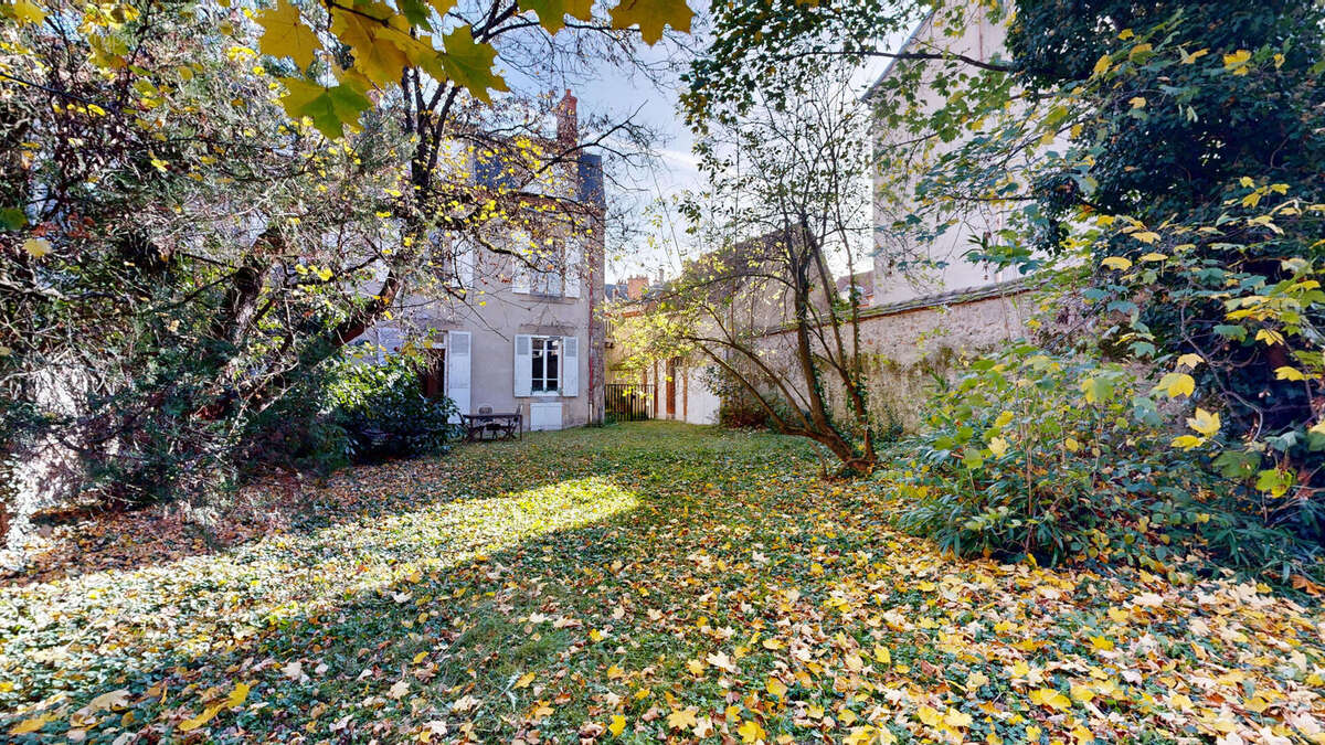 Appartement à MOULINS