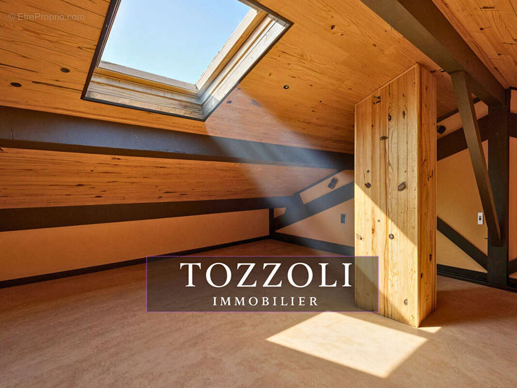 Maison à SAINT-QUENTIN-FALLAVIER