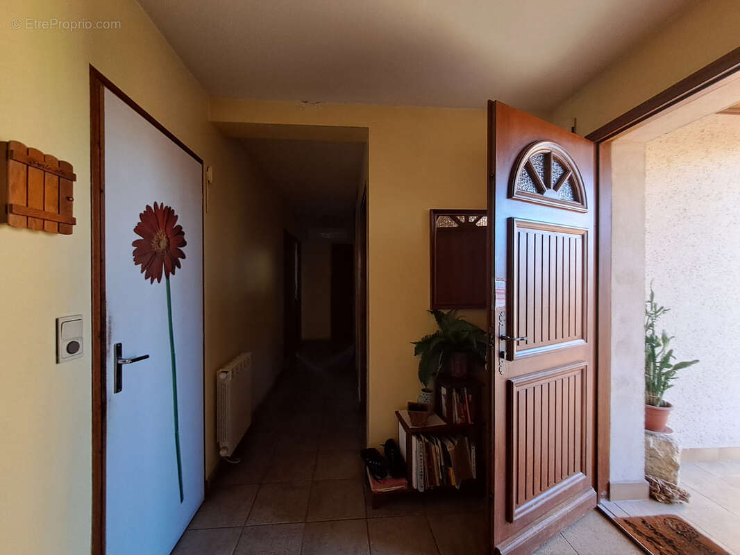 Maison à FEUGAROLLES