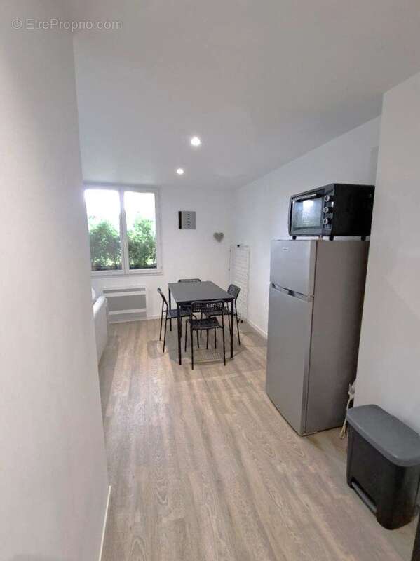 Immeuble à vendre | Aire sur l&#039;Adour | Coin repas T2 jardin - Appartement à AIRE-SUR-L&#039;ADOUR