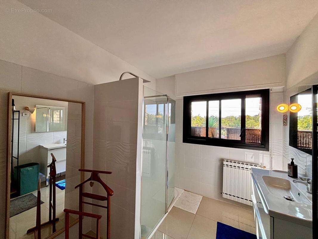 Maison Nevers 7 pièces 295 m2- Magnifique vue - Garage - 6 chambres - photo 5