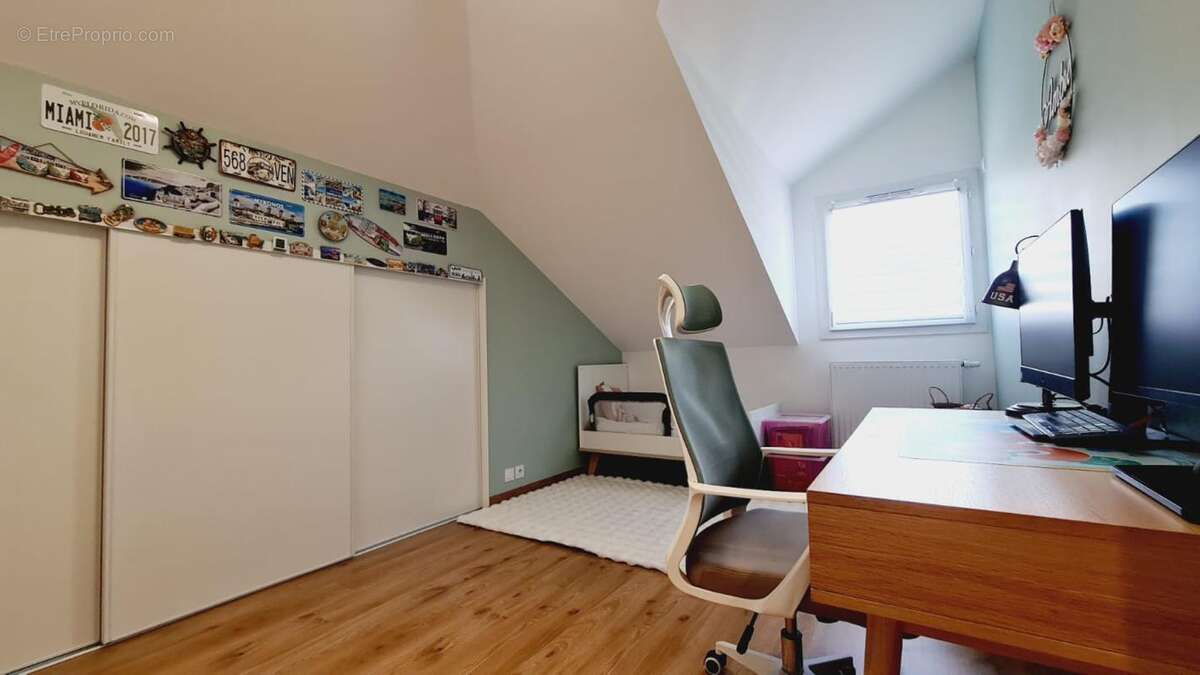 Appartement à DOUVAINE