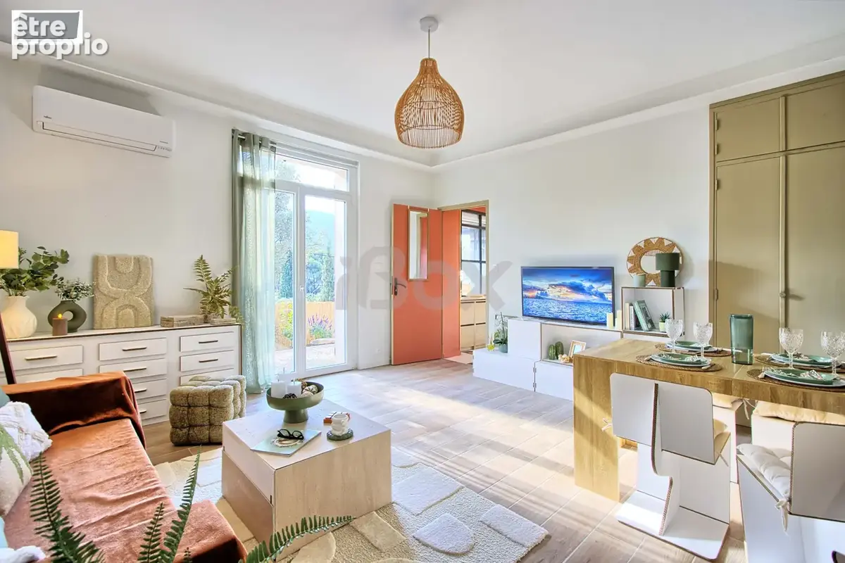 Le Revest les Eaux Villa T4 vue dégagée - photo 9