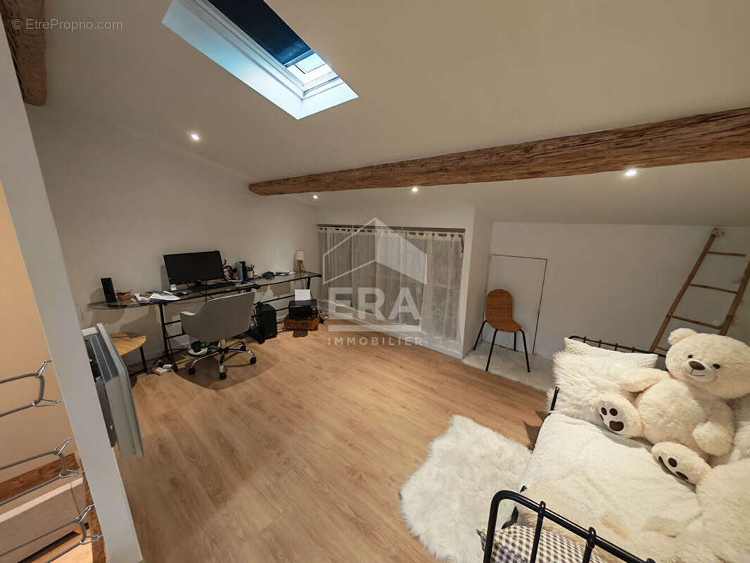 Appartement à HYERES