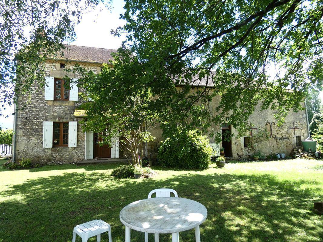 Maison à CHERVEIX-CUBAS