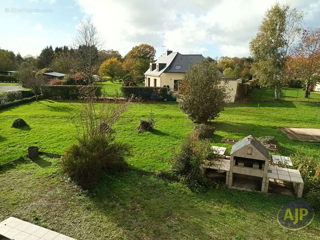Maison à QUESTEMBERT