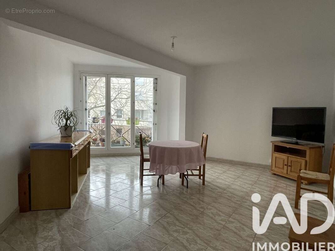 Photo 2 - Appartement à ROSNY-SOUS-BOIS