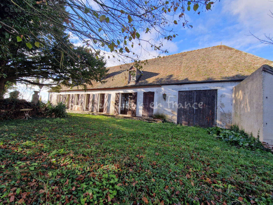 Maison à SAINT-POURCAIN-SUR-SIOULE