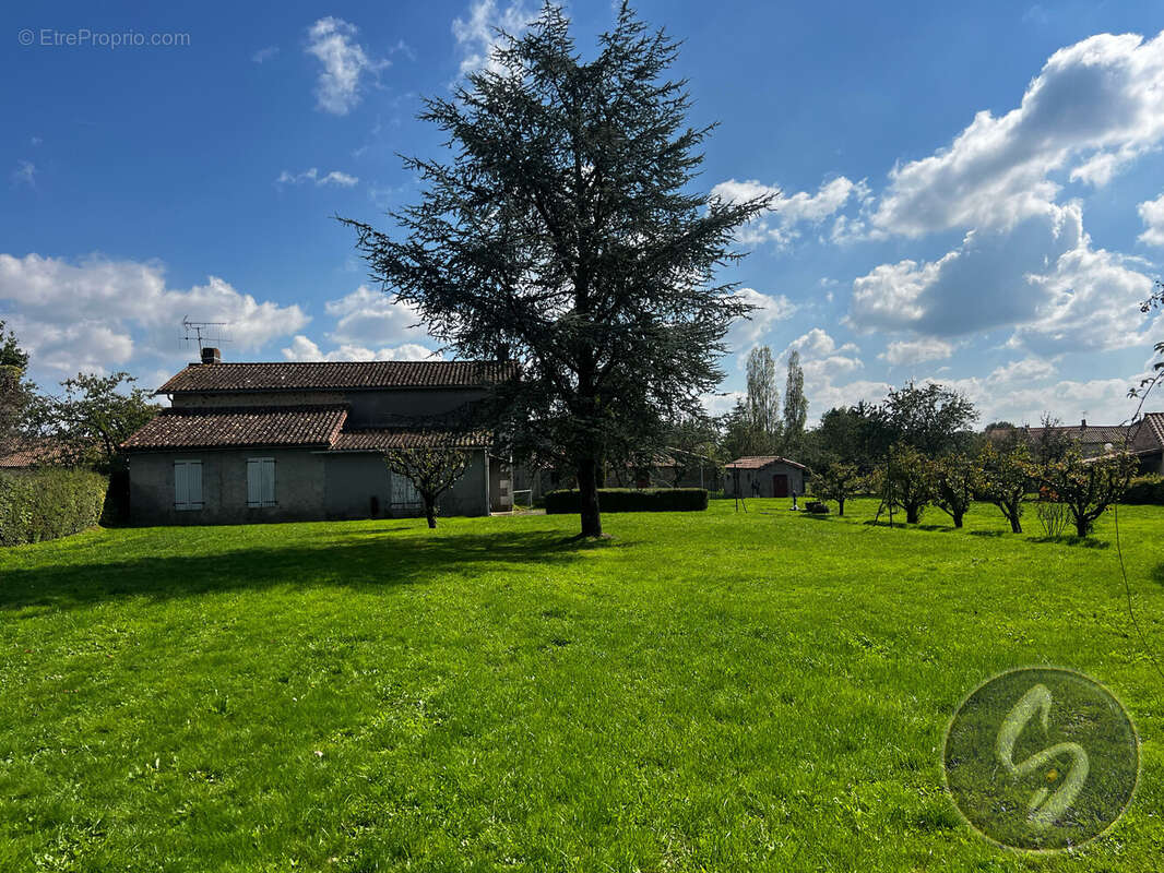 Maison à VAUSSEROUX