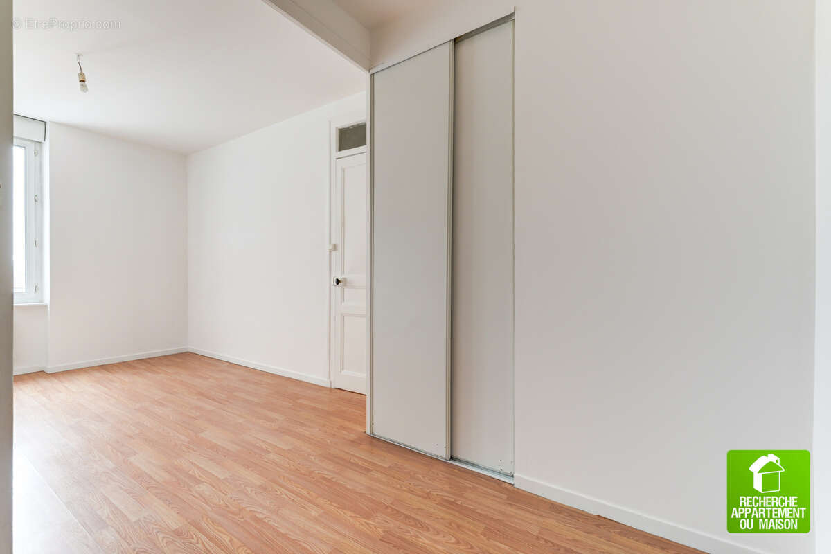 Appartement à VENISSIEUX