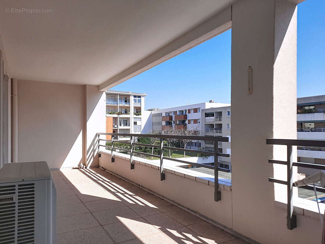 Appartement à MARSEILLE-12E