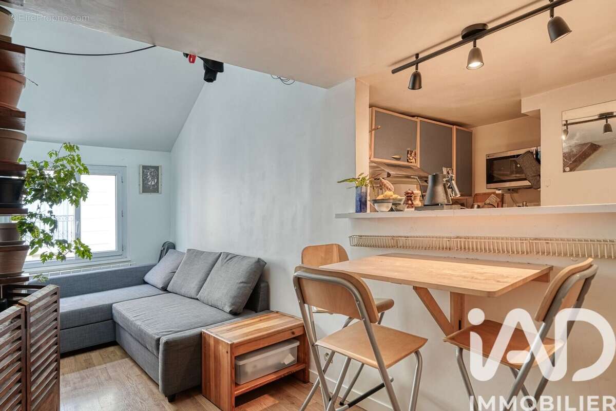 Photo 2 - Appartement à PARIS-10E