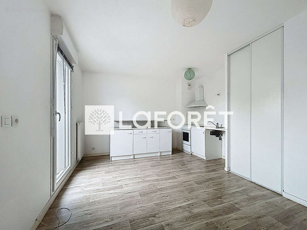 Appartement à CESSON