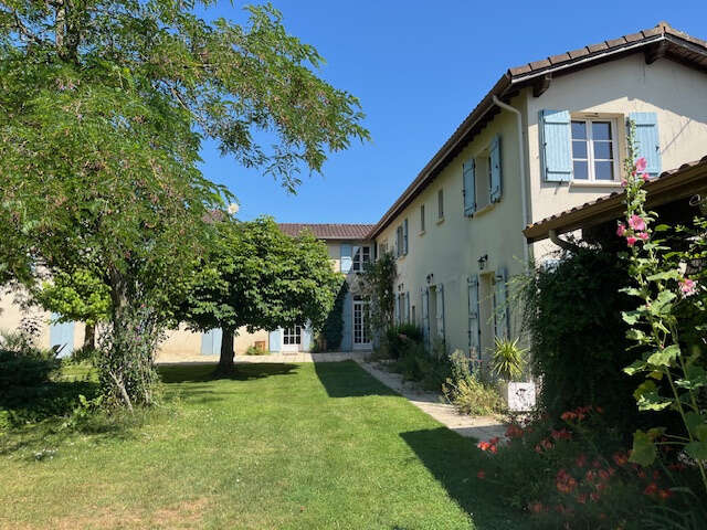 Aux portes de nerac dans un cadre enchanteur - photo 11