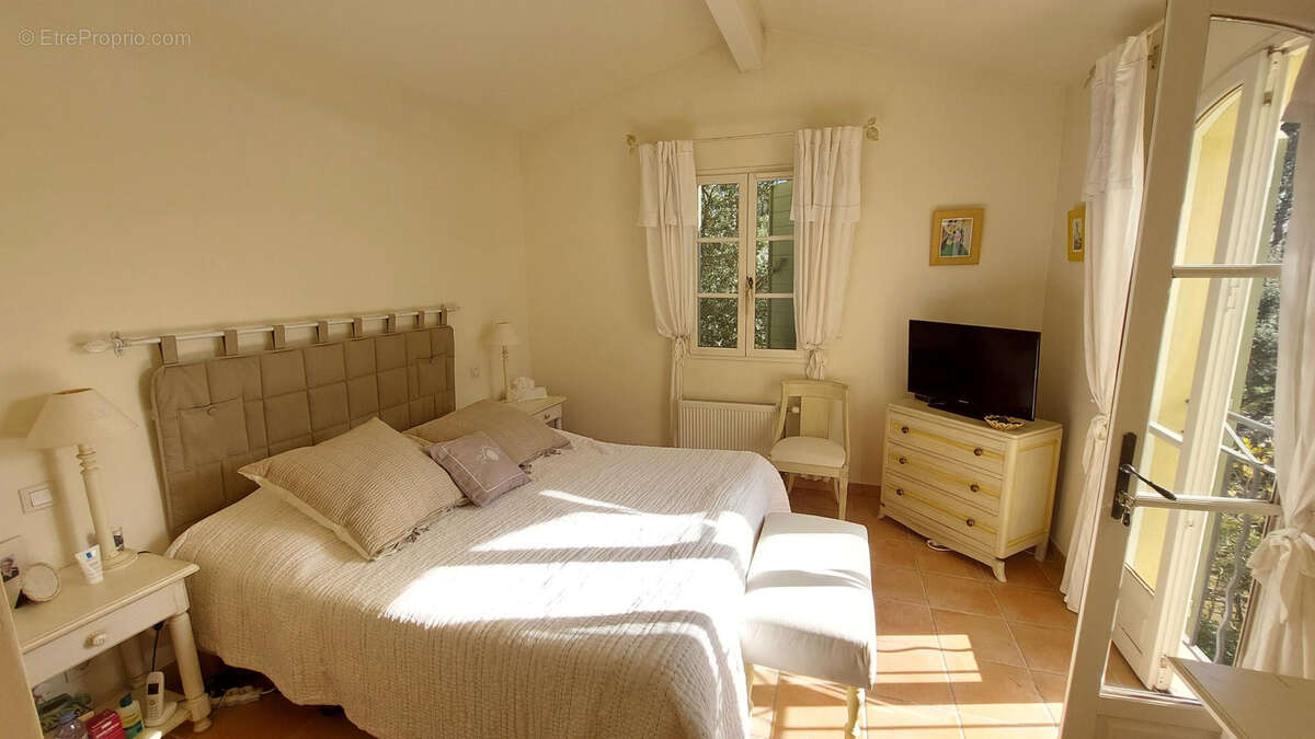 Maison à LA MOTTE