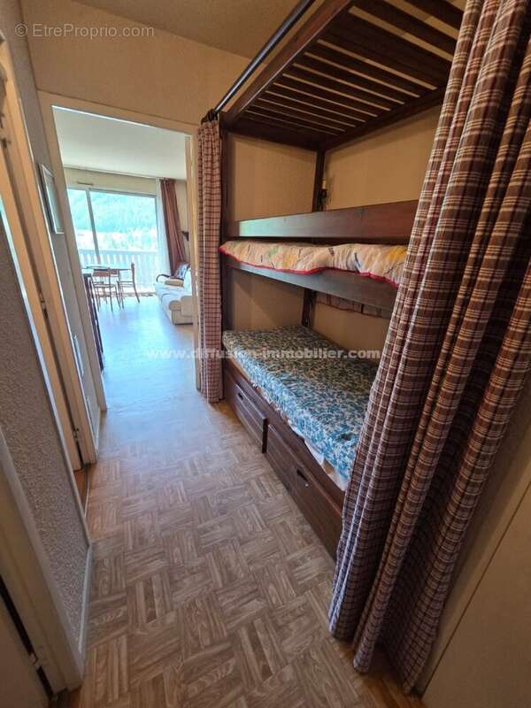 Appartement à LES THUILES