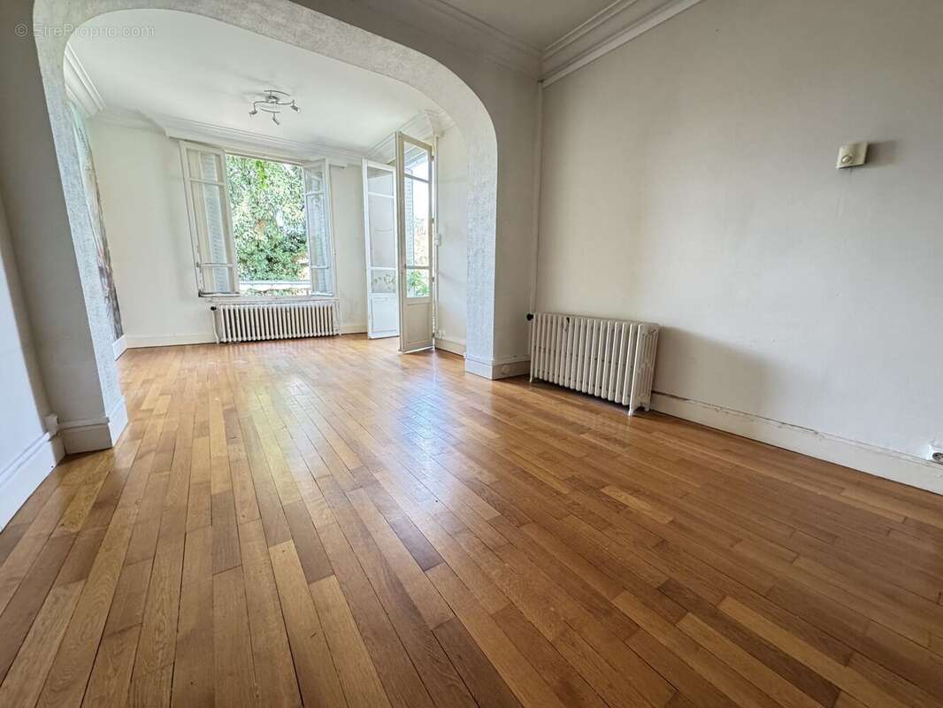 Maison 105 m² à Montlucon  - photo 2