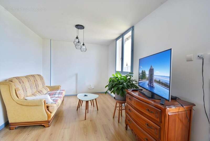 Maison à SAINT-MEARD-DE-GURCON