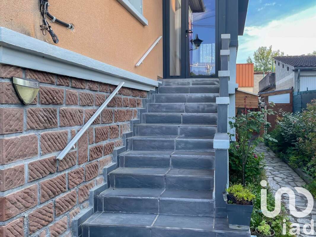 Photo 4 - Maison à FIRMI