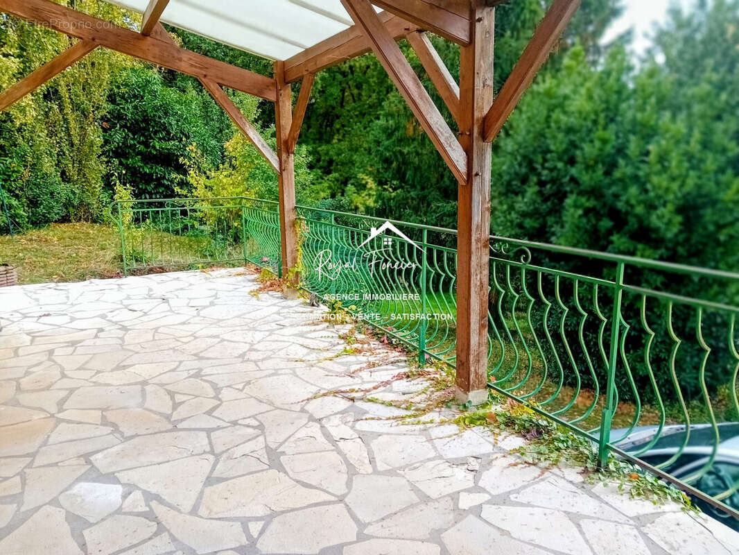 Terrasse sans vis à vis  - Maison à DESCARTES