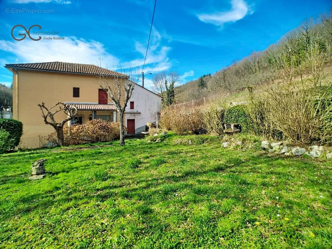 Maison à VERRERIES-DE-MOUSSANS