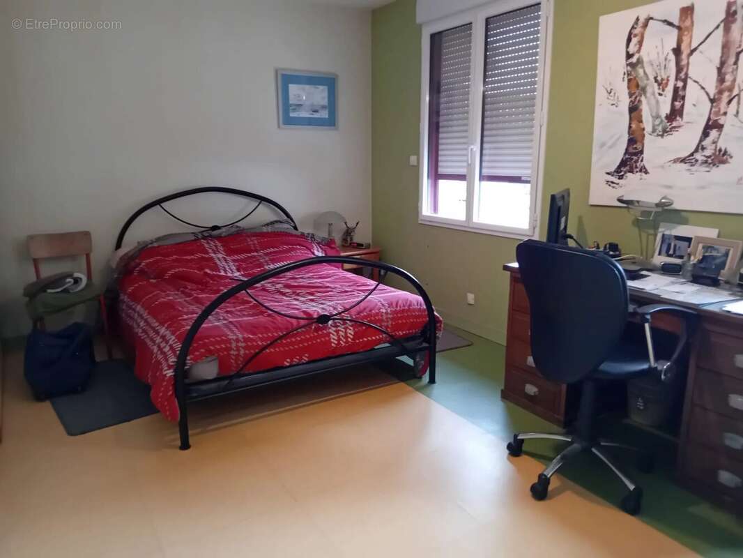 Maison à NUEIL-LES-AUBIERS