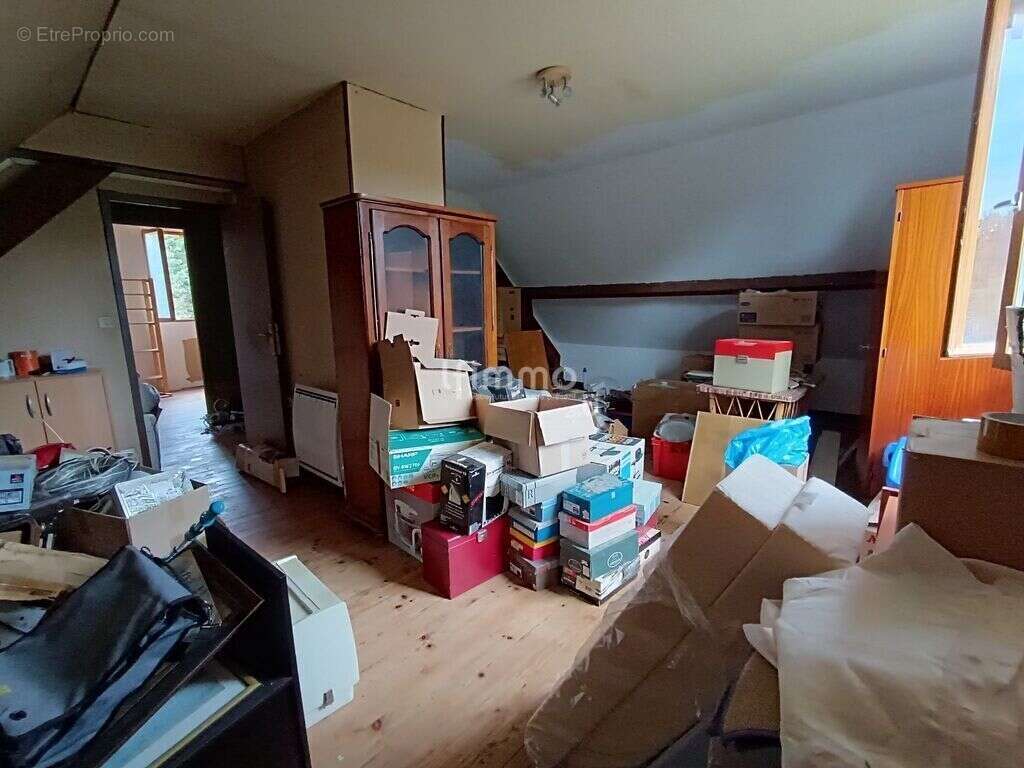 Maison à PRESSAGNY-L'ORGUEILLEUX