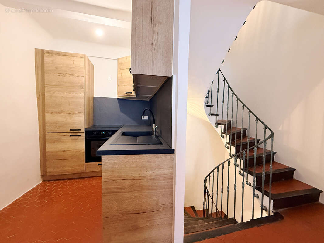 Maison à MONTAUROUX