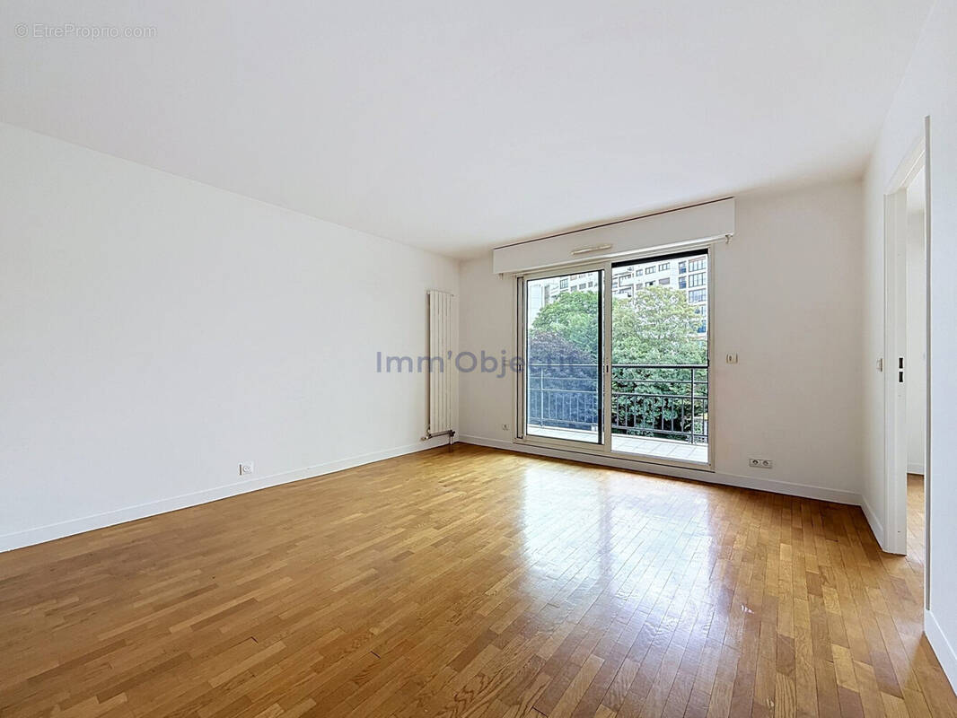 Appartement à PARIS-12E