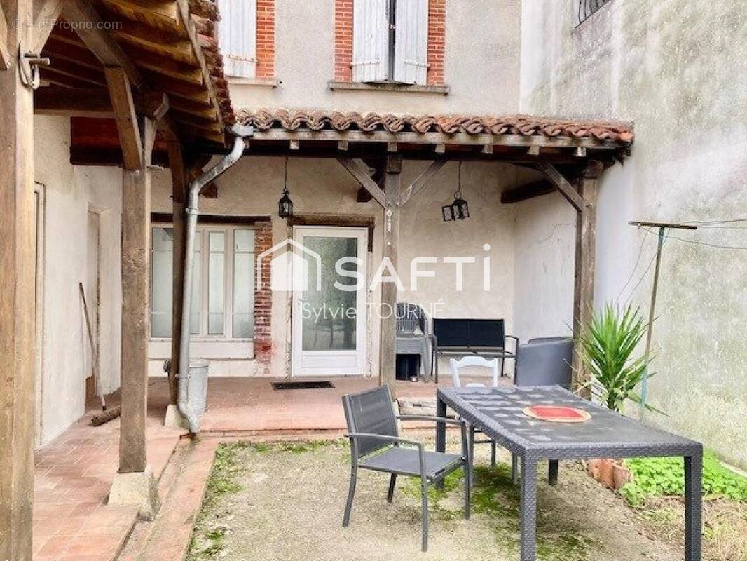Photo 1 - Maison à CAZAUBON