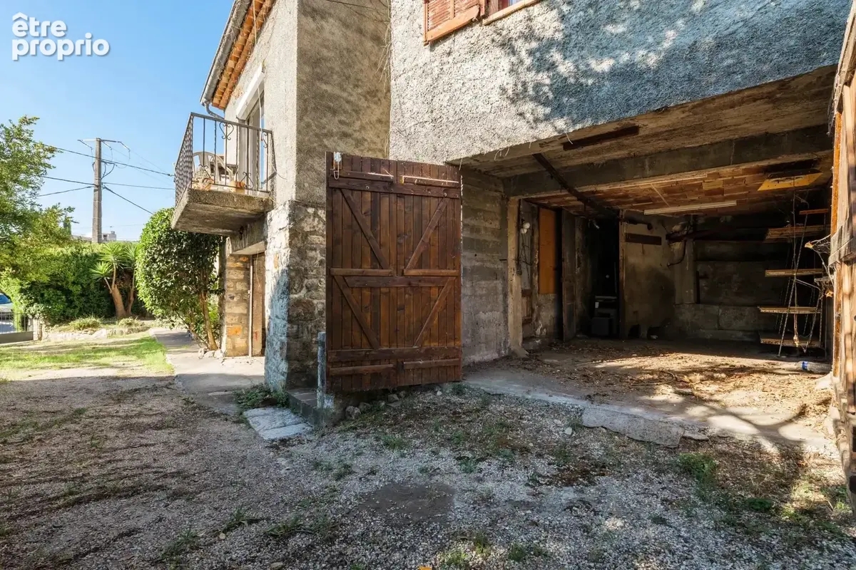 Vence – Villa à pied du centre avec permis purgé pour 319 m² de surface de plancher - photo 16