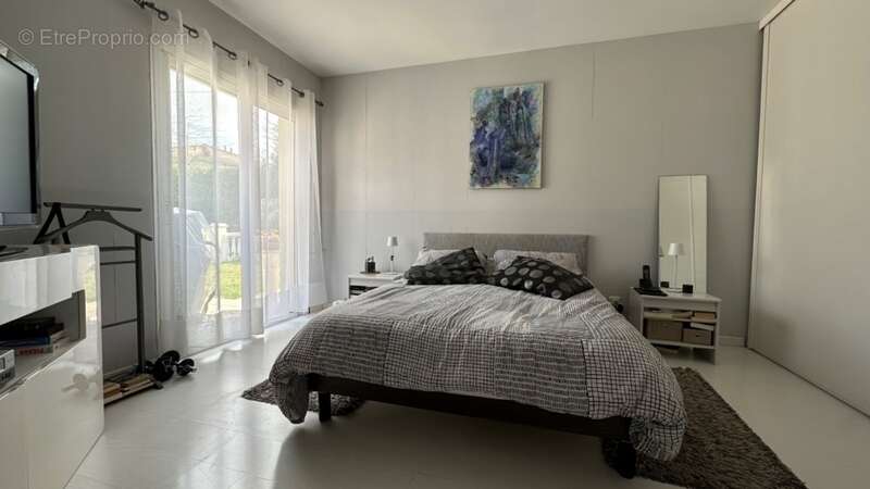 Maison à LE HAILLAN