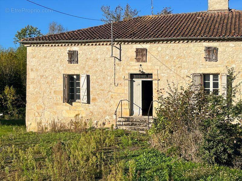 Maison à PLIEUX
