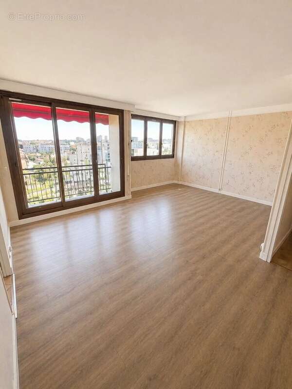 Appartement à MONTREUIL