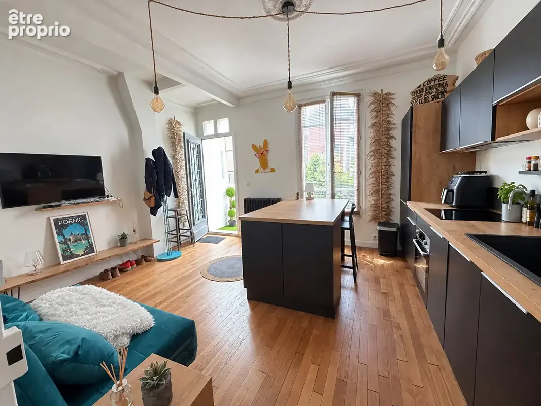 Appartement à ENGHIEN-LES-BAINS