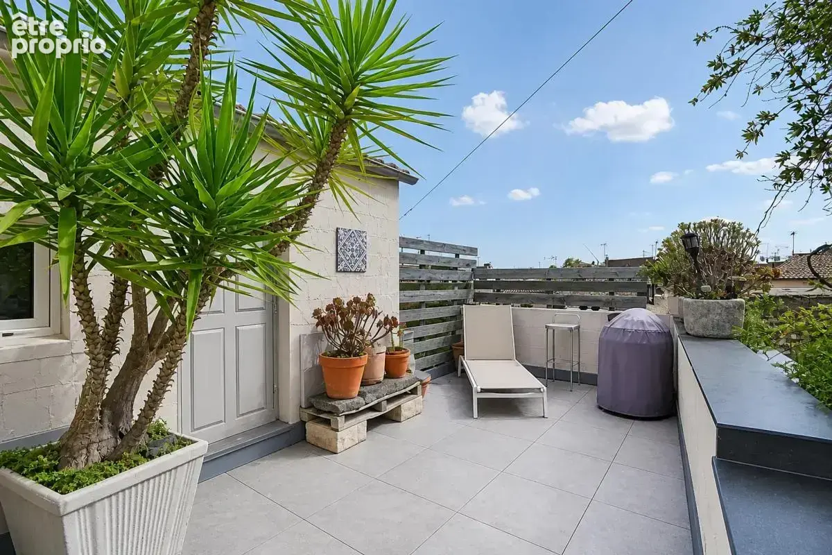 Appartement T3 de 92 m² à Nîmes centre - photo 10